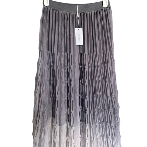 Gray Pleated Tulle Midi Skirt – High Waist Flowy Mesh Size S NWT - Picture 2 of 4